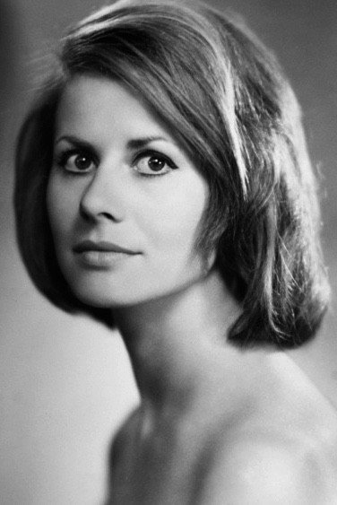 Marie Drahokoupilová as Anna Marie in Svatby pana Voka