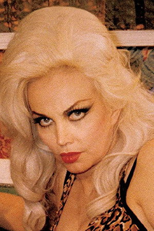 Liz Renay as Laura Sisterman (uncredited) in Day of the Nightmare