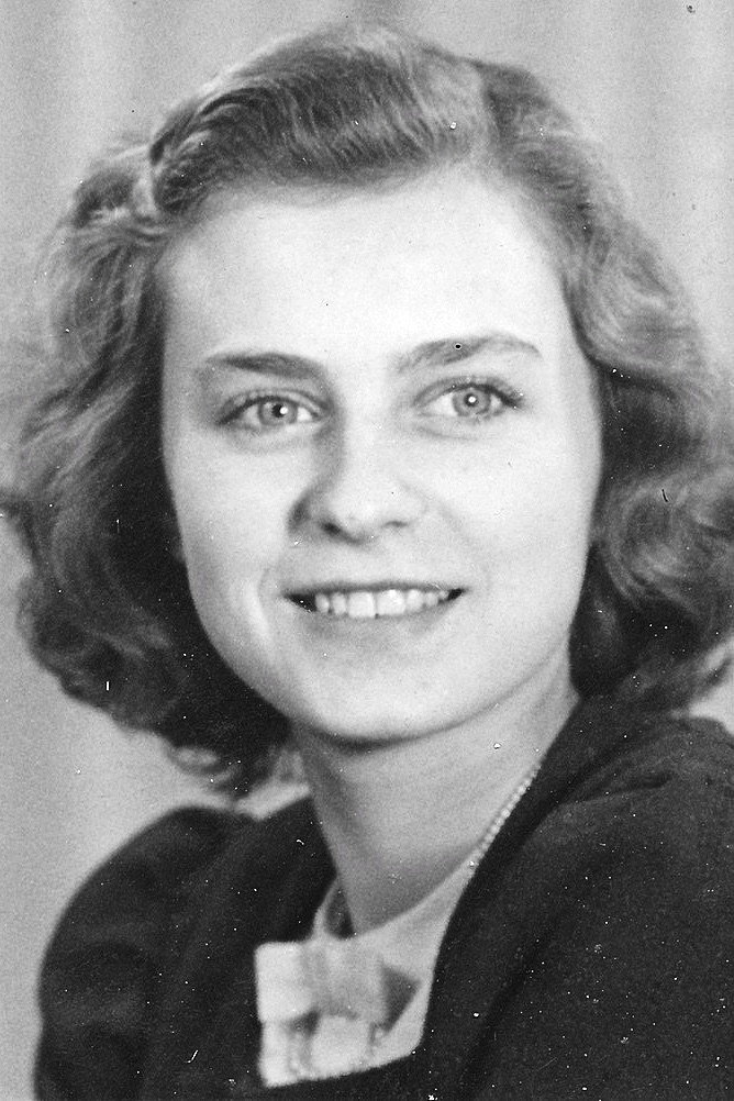 Margaretha Bergström as Gullan Bring in Young Eagles