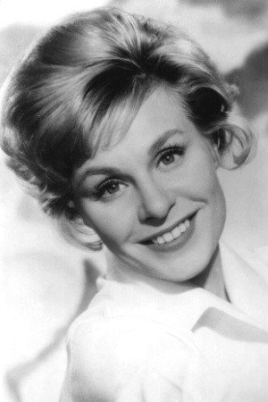 Eva Ingeborg Scholz as Mary Wenner in Der schwarze Abt