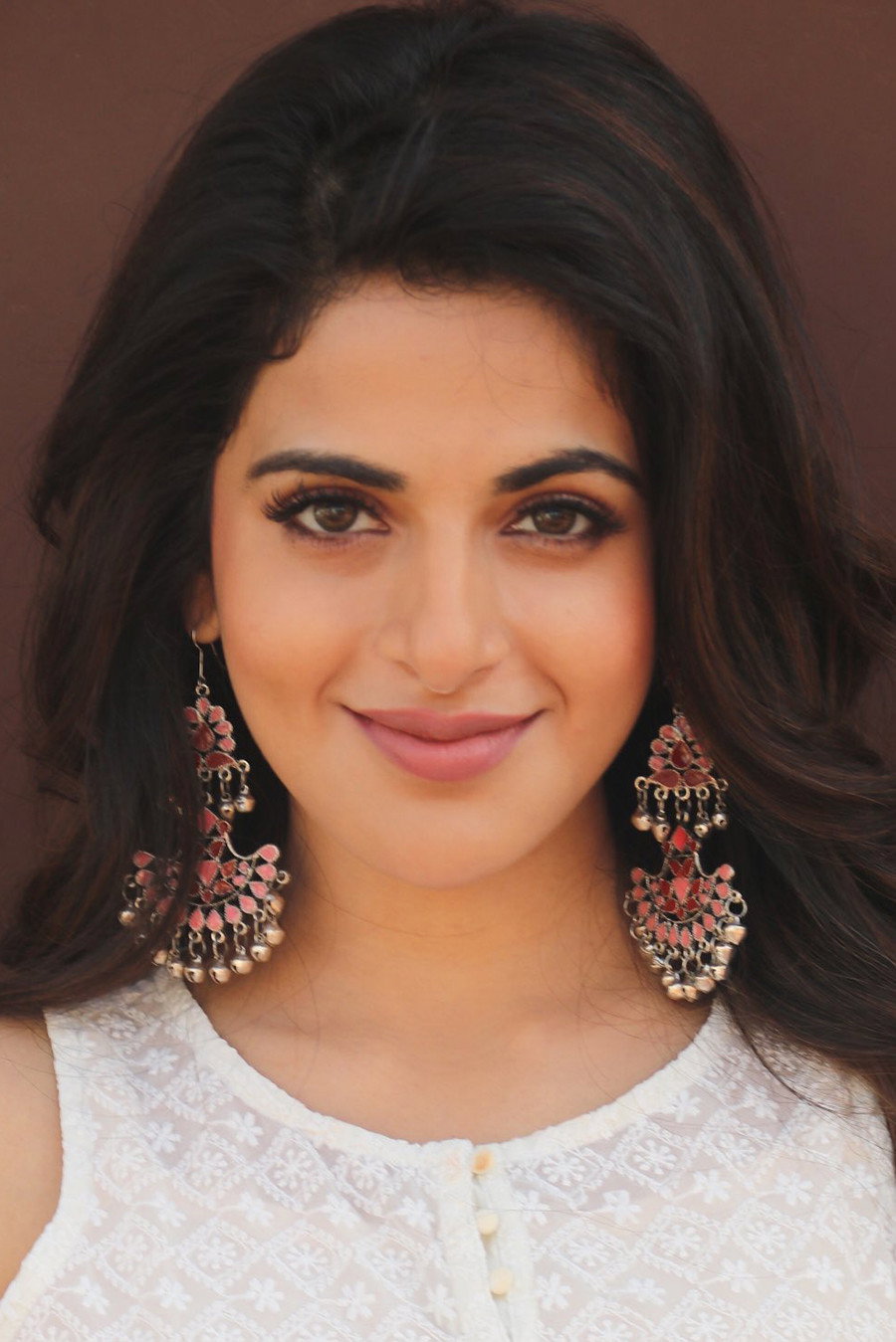 Iswarya Menon as Ramya, Gayathri, Kalissi in Tamizh Padam 2