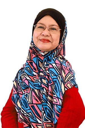 Fatimah Abu Bakar as Datin Ibu Hajah Musalmah in Nur