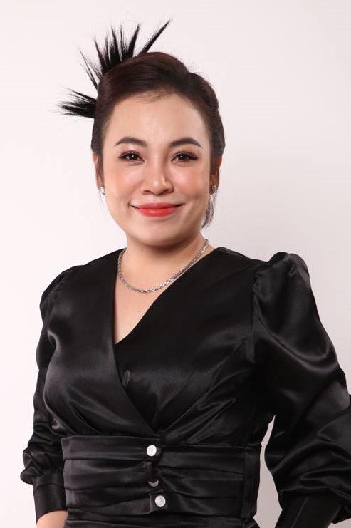 Lê Trang as Y Tá Trang in Furie