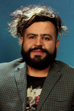 Mauricio “El Diablito” Barrientos as Claudio (voice) in 20,000 Leagues Under the Sea