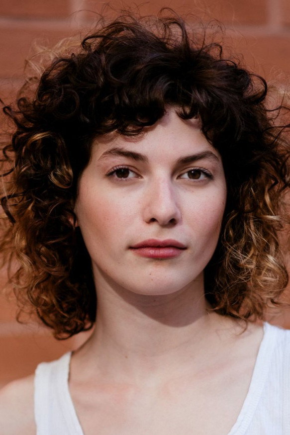 Franziska von Harsdorf as Stella in The Electricity of the Eels