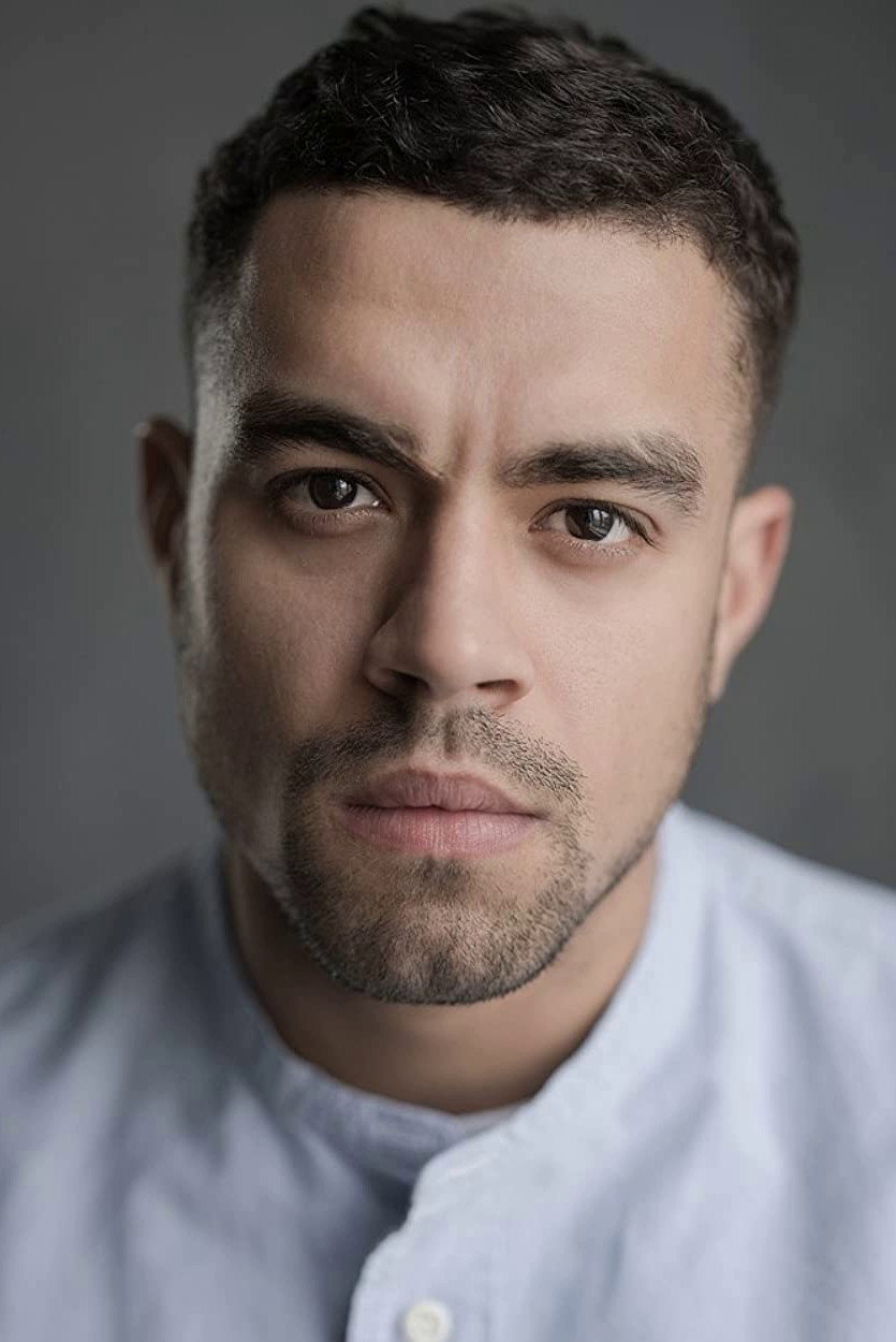 Nathan Welsh as Reynolds in The Ledge