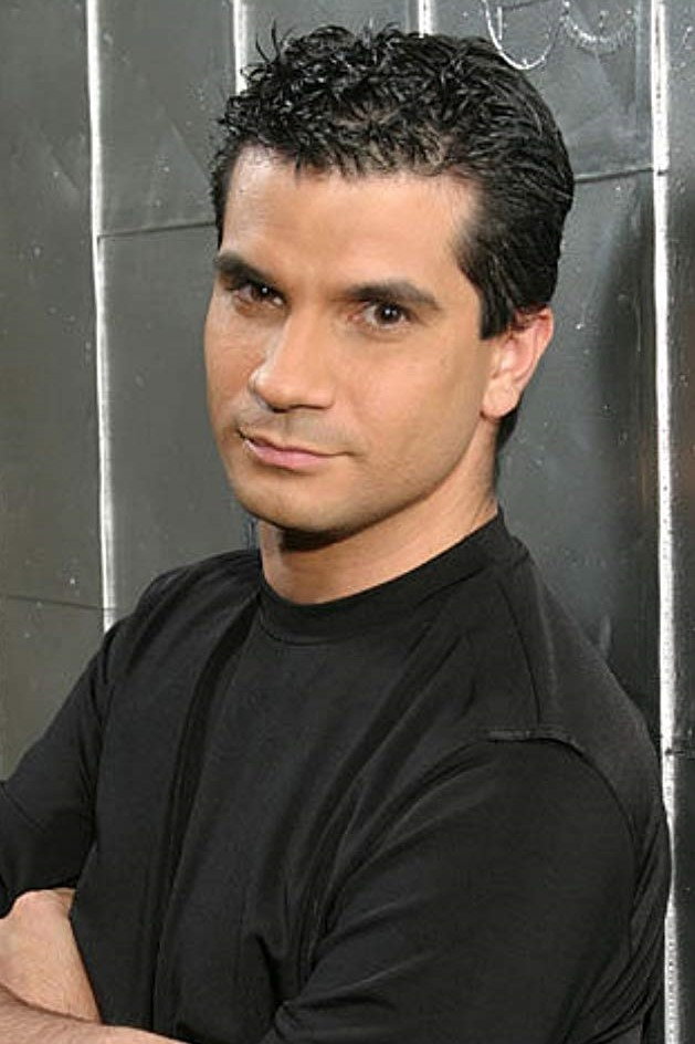 Tommy Tallarico as Self in Nintendo Quest