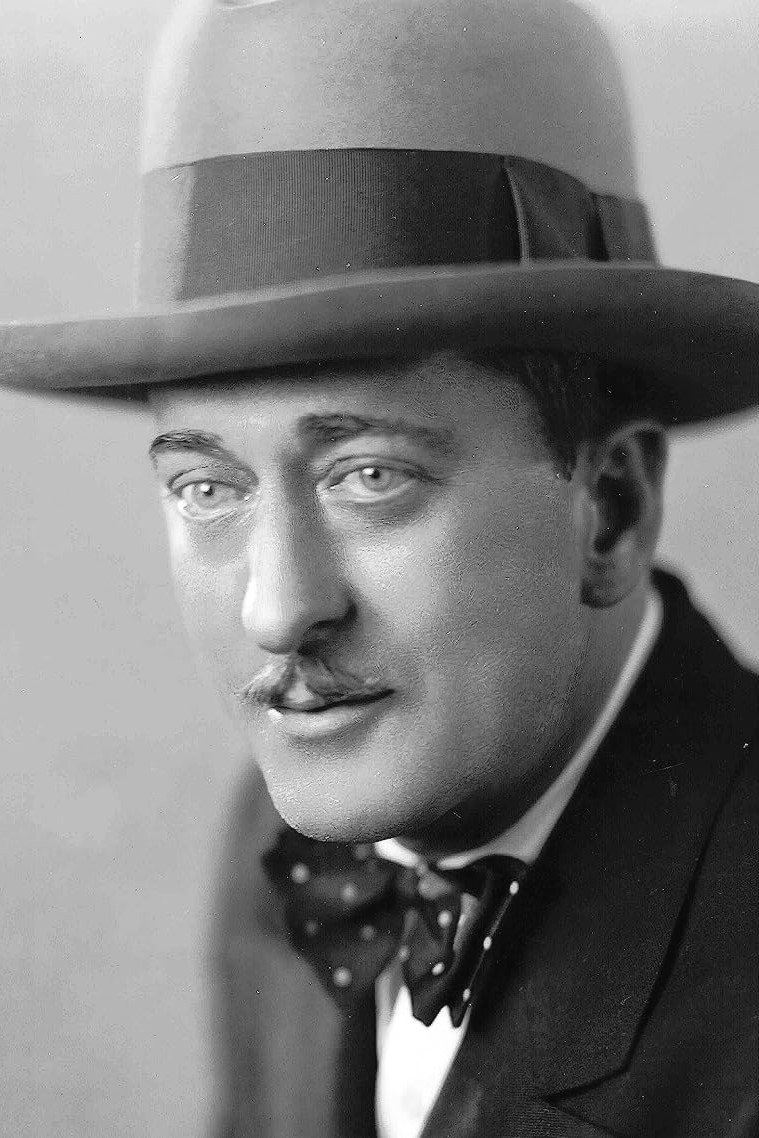 Walter Percival as Carrington O'Connell in Almost Married