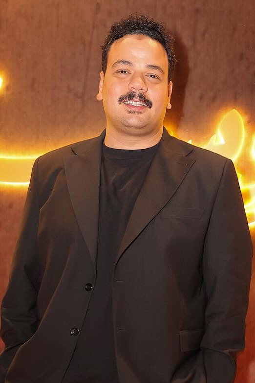 مصطفى غريب as Araby in Apartment Works