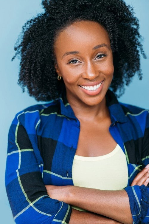 Briana Price as Julie in Crowbar