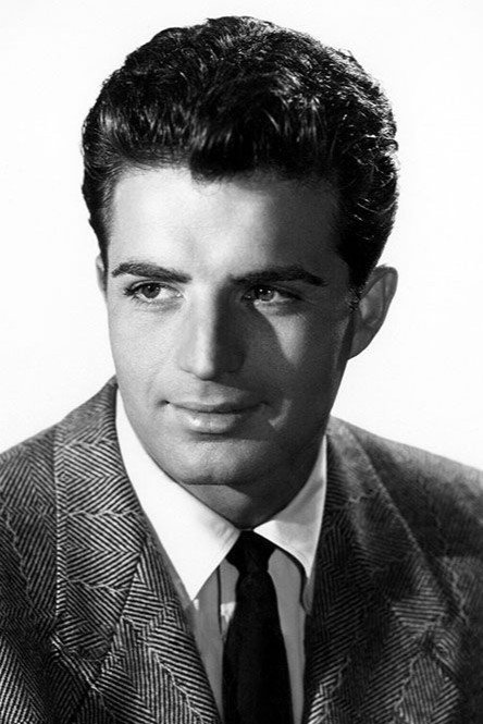 Vince Edwards as Col. Joe Agajanian in The Courage and the Passion