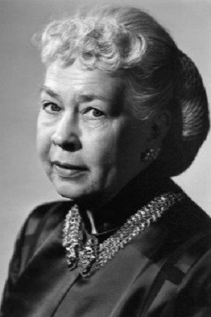 Kathleen Howard as Grandmother Varney in The Mad Martindales