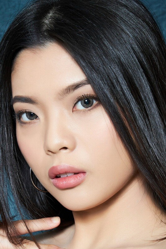 Amanda Tan as Jasmin in Di Sebalik Reda