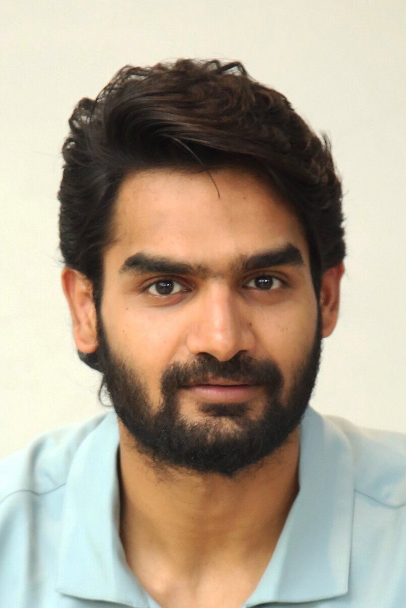 Kartikeya Gummakonda as Venkat in Bhaje Vaayu Vegam