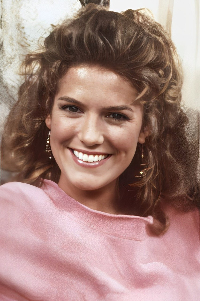 Heidi Helmer as Kate Shepherd in Starting From Scratch