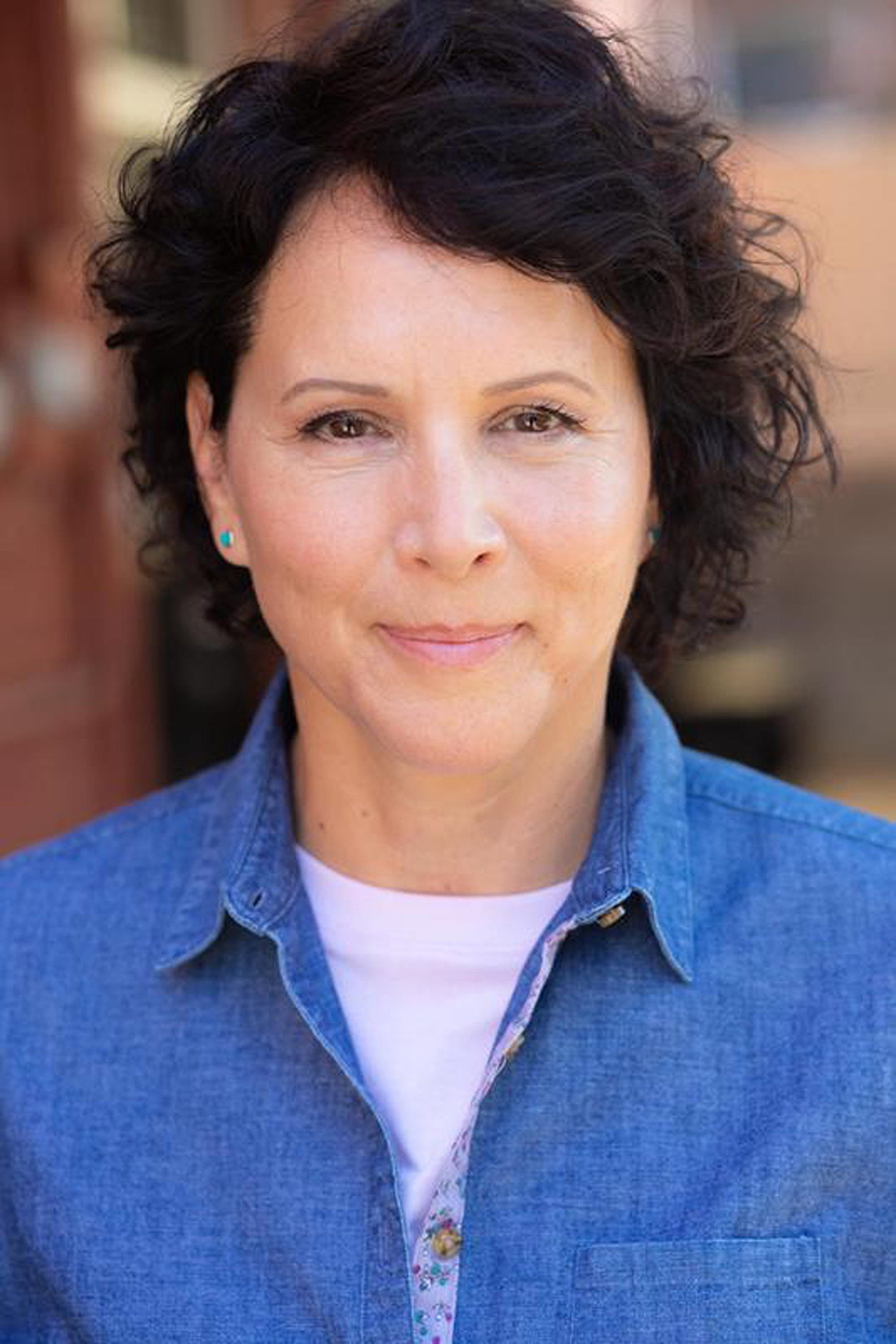 Kristina Luque as Roxanne in A Song For Imogene