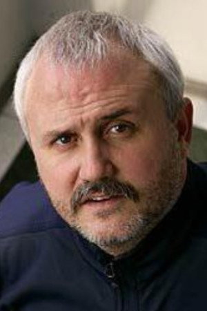 Roberto Artiagoitía as TV Interviewer in Born and Bred