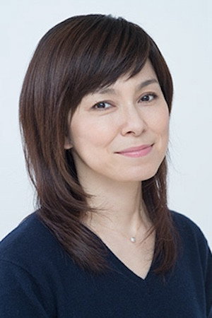 高田聖子 as Dr. Koromota in Wandering Home