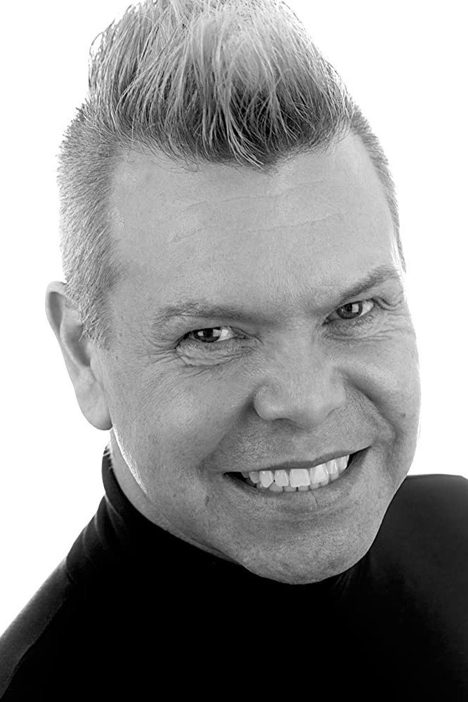 Toby Hinson as George Smith in Firrkie