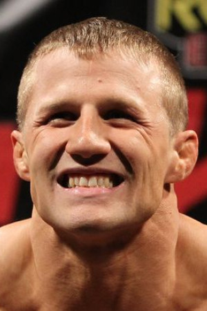 Justin Wilcox as himself in Bellator 99