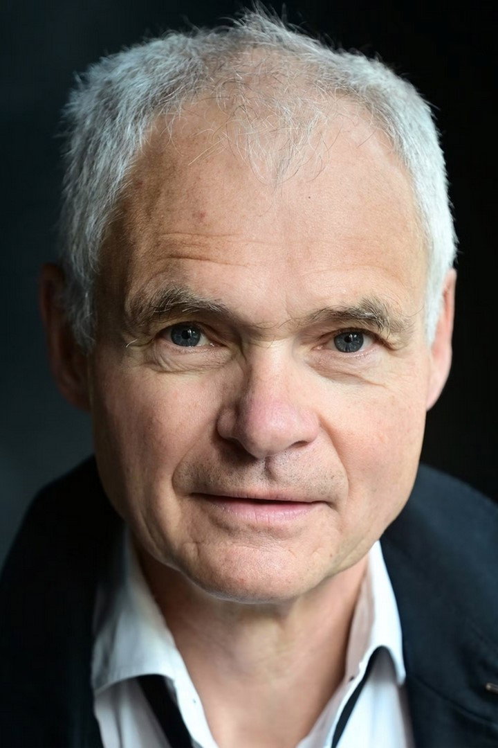 Neven Nöthig as Richard Custer in Peacemaker