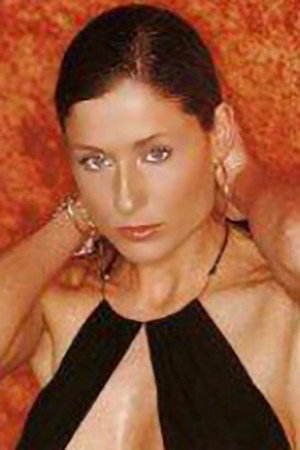 Mònica van Campen as Claire in Faust: Love of the Damned