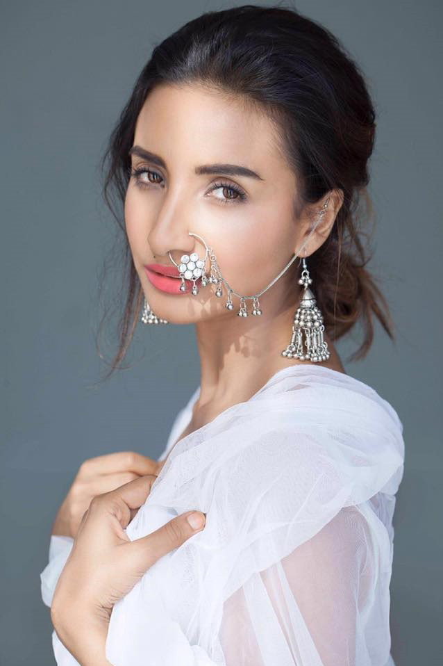 Patralekhaa as Noyonika in Badnaam Gali