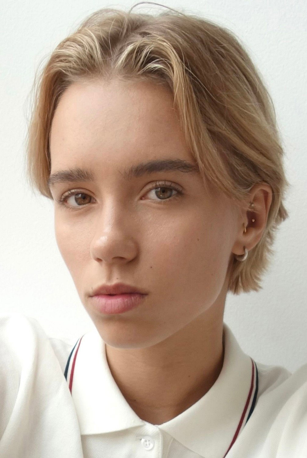 Lena Mantler as Alex in Get Up