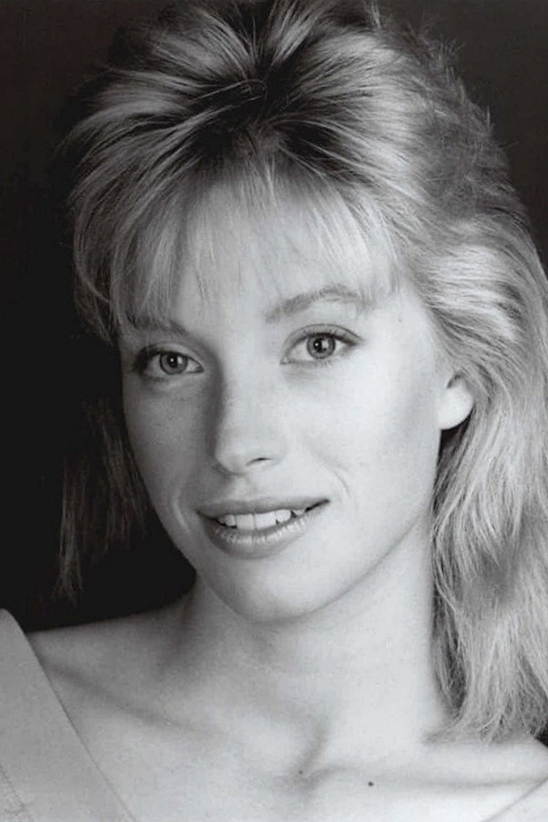 Nan Woods as Cherry White in China Beach: Pilot