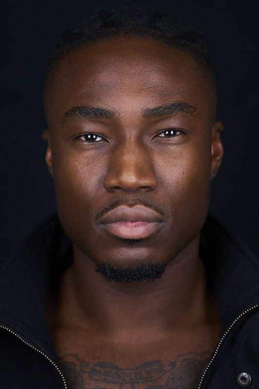 Vic Brew as Agent Norton in Caught