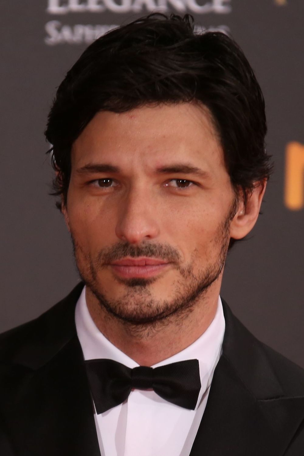 Andrés Velencoso as Toni Roca in Nacho