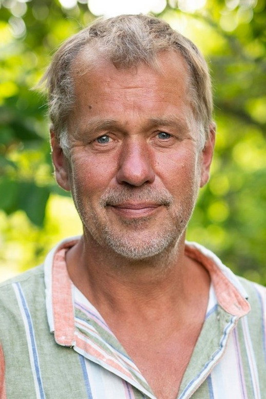 Jaan Tätte as Aleks in The Firewater