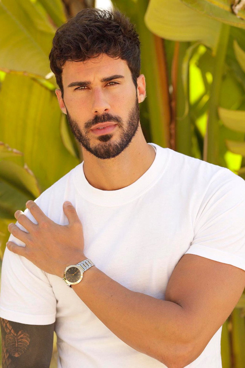 Alejandro Bernardos as Self - Contestant in La última tentación