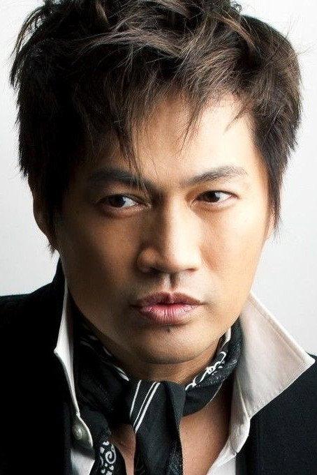Tai Thai as François in Killing Zoe
