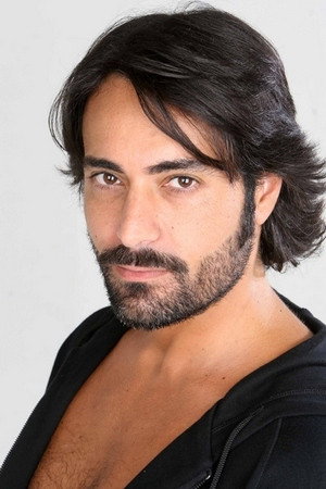 Pietro Delle Piane as Picciotto in La voce del sangue