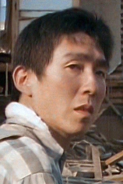 趙方豪 as Ken in Empire of Kids