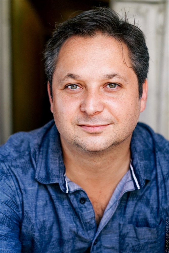 Maxime Jullia as Jacques Levêque - jeune in Au coeur de nos terres
