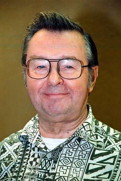 Ernst H. Hilbich as Jupp Adamski in Die Anrheiner