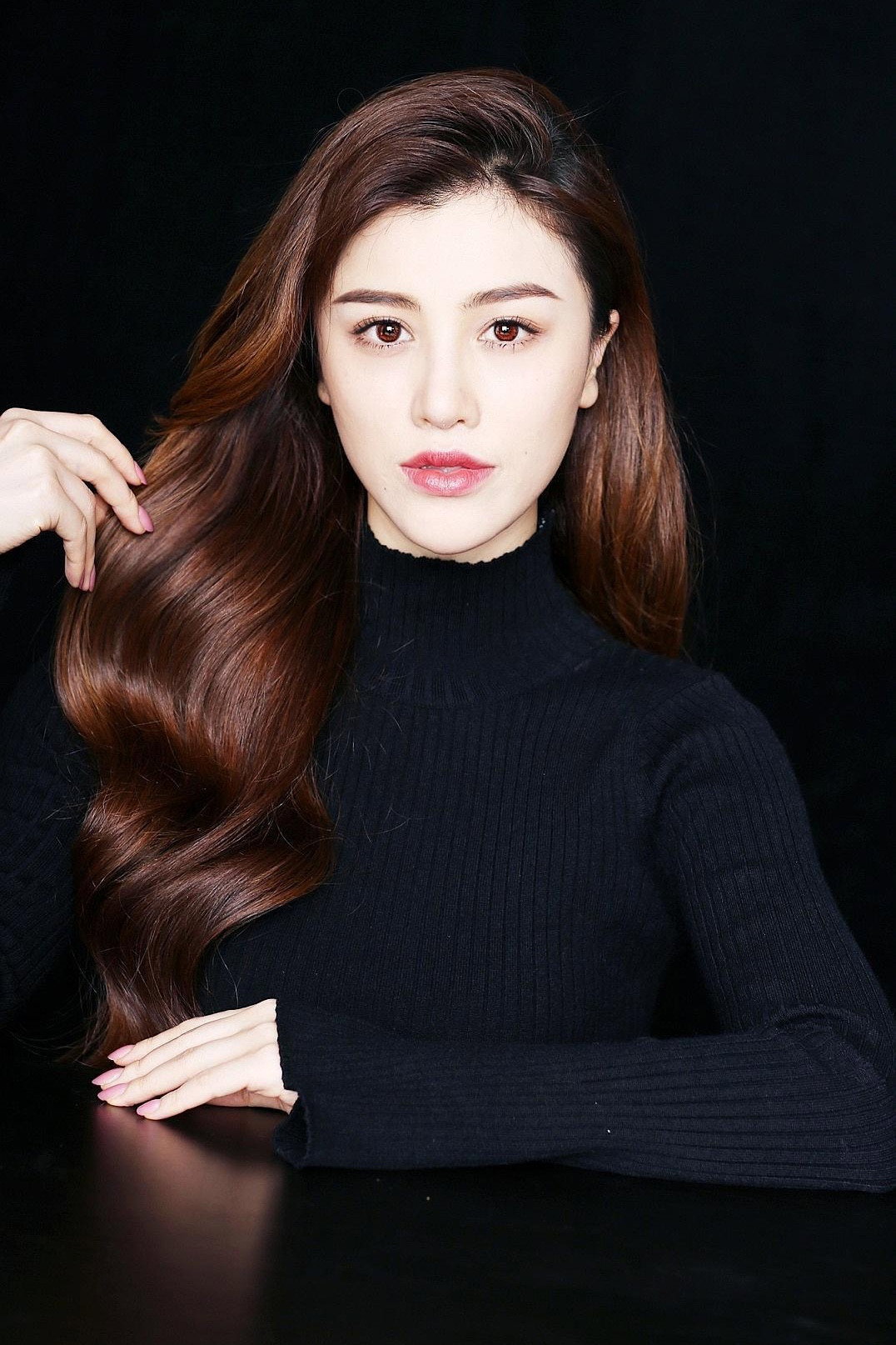 Ge Tian as 区丽华 in Ⅵ Group of Fatal Case