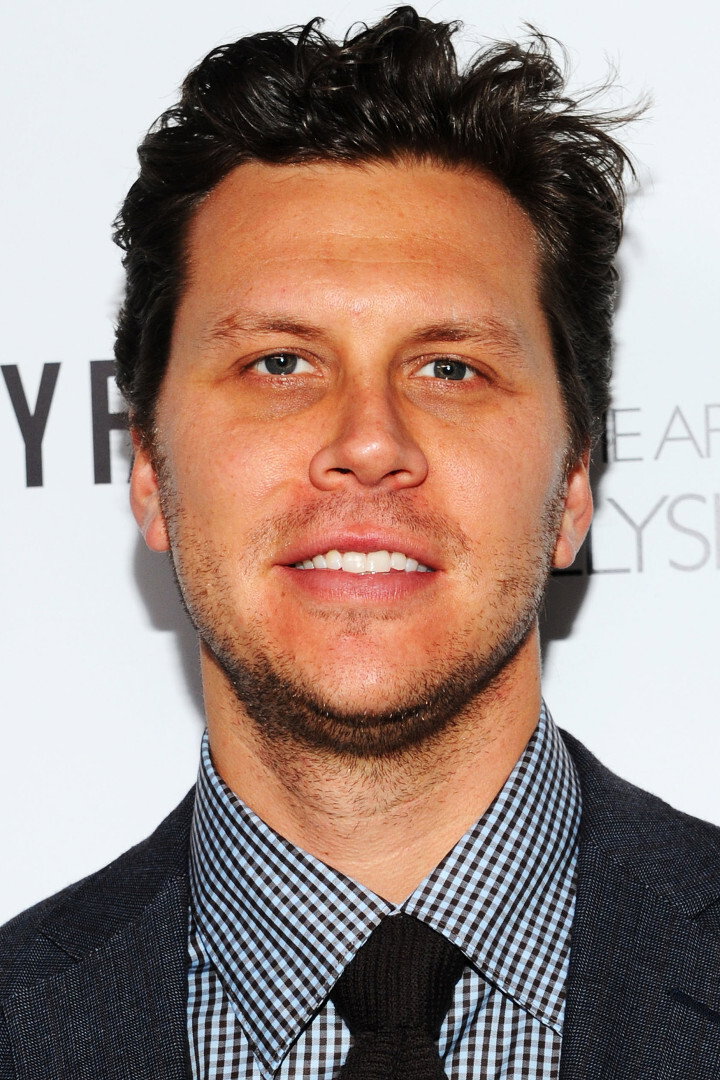 Hayes MacArthur as Charlie in Really