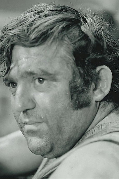 Günter Schubert as Händler in The Oath in Rabenhorst