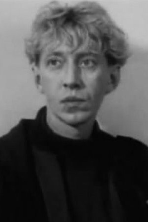 Александр Гловяк as Саша, киноактёр in Hurt Me