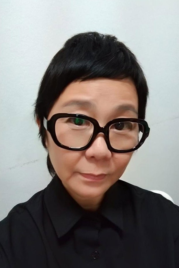 Jalyn Han as Kiao's Mother in Already Famous