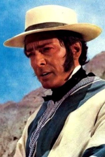 Walter Soubrié as Hombre en patio 2 in La fidelidad