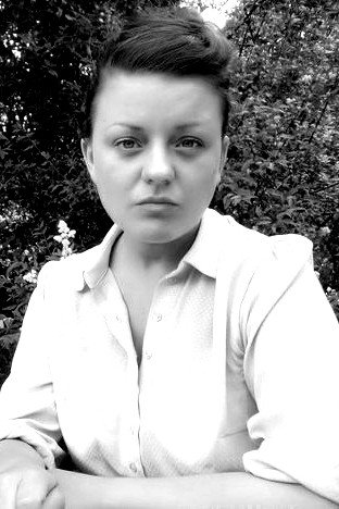 Katharina Klewinghaus as Dr. Jocasta Joy in The Bad Breast; or, The Strange Case of Theda Lange