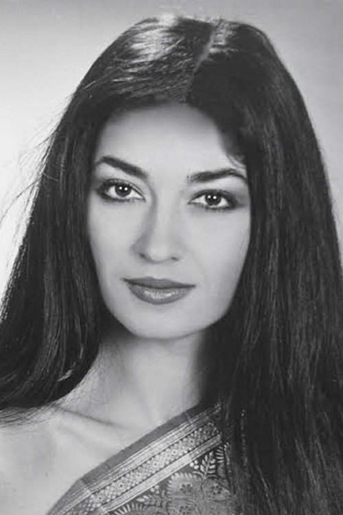 Nazan Saatçi as Gülşah in Seviyorum Allahım