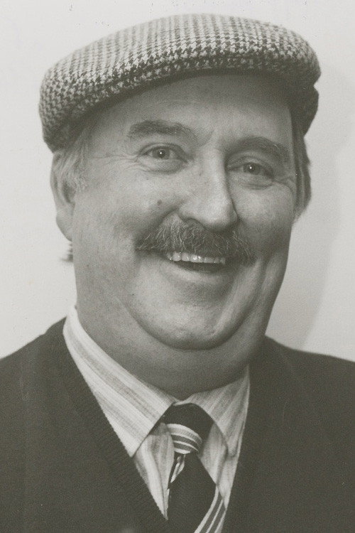 Don Barker as Tom Armitage in The Far Country