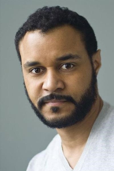 Lindsay Owen Pierre as Simon Leary in The Love Issue
