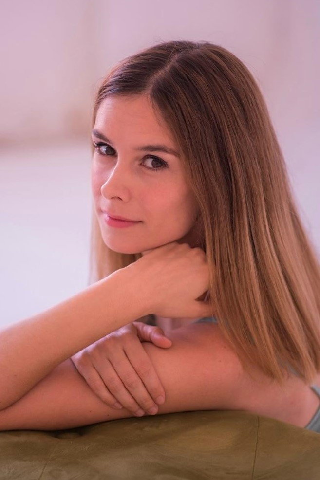 Katia Klein as Silvia in Animals