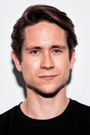 Michał Meyer as Mateusz "Mati" Myłek in BarON24